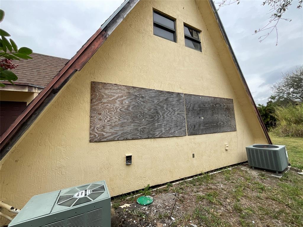 6650 Rigger Road Lake Worth, FL 33462 - Photo 3 of 5