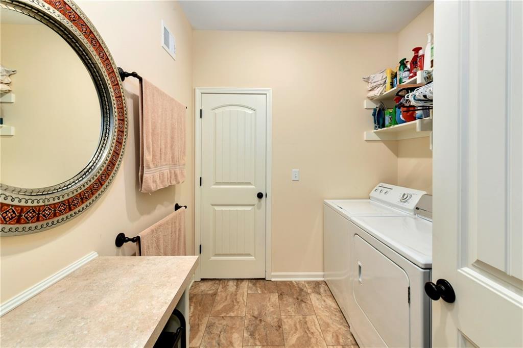 19008 189th Street Spring Hill, KS 66083 - Photo 21 of 57