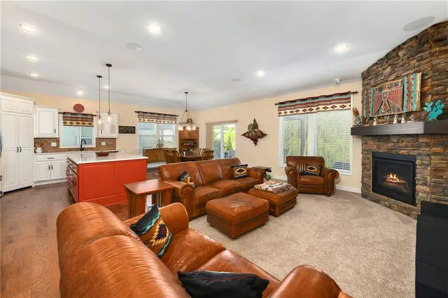 $599,000 | 19008 189th Street, Spring Hill, KS 66083