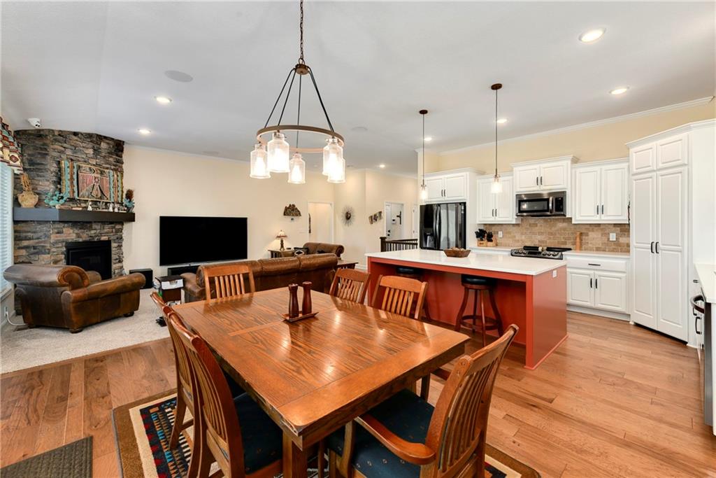 19008 189th Street Spring Hill, KS 66083 - Photo 25 of 57