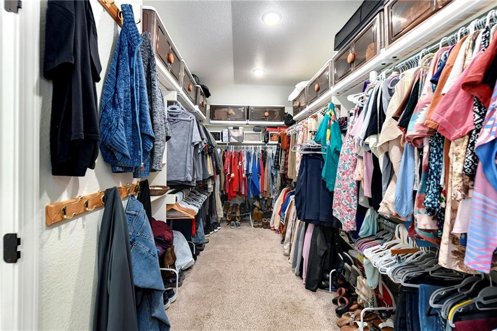 19008 189th Street Spring Hill, KS 66083 - Photo 36 of 57