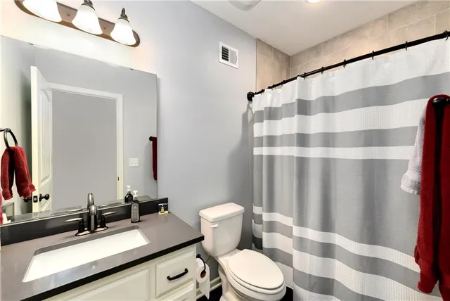 $599,000 | 19008 189th Street, Spring Hill, KS 66083