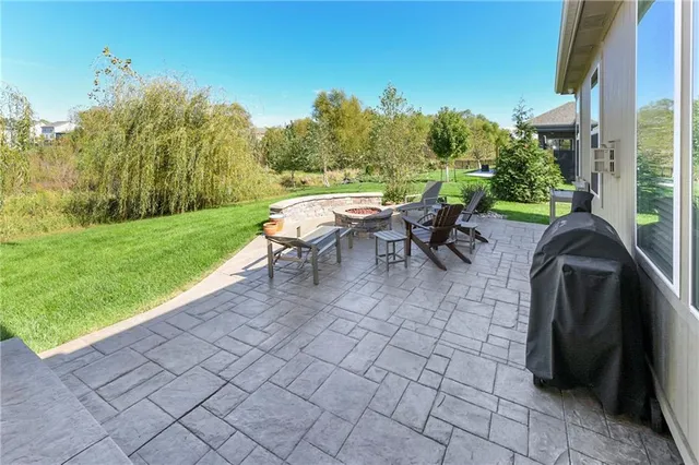 $599,000 | 19008 189th Street, Spring Hill, KS 66083