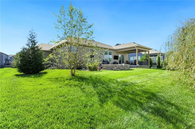 $599,000 | 19008 189th Street, Spring Hill, KS 66083