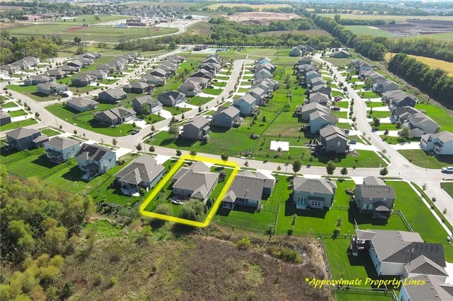 $599,000 | 19008 189th Street, Spring Hill, KS 66083