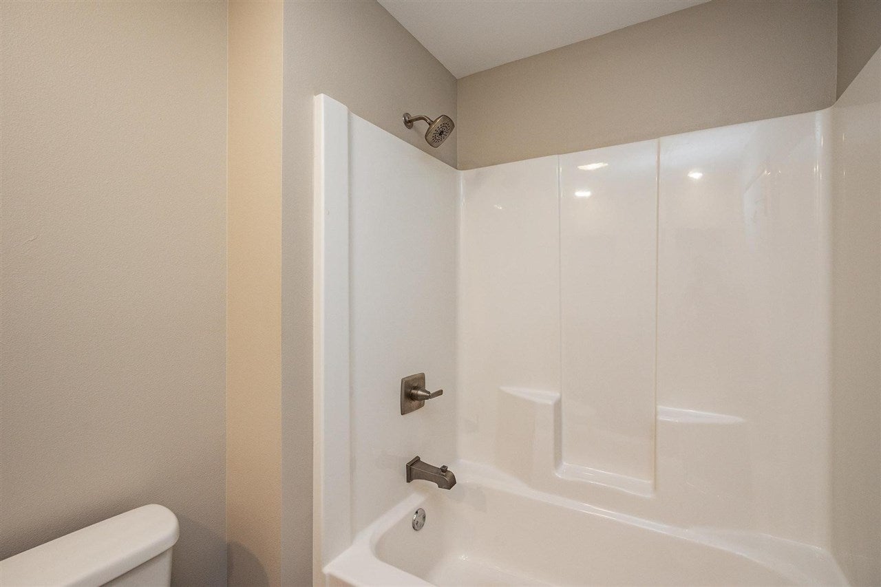 609 Riley Lane West Branch, IA 52358 - Photo 11 of 15 Gallery Image 11