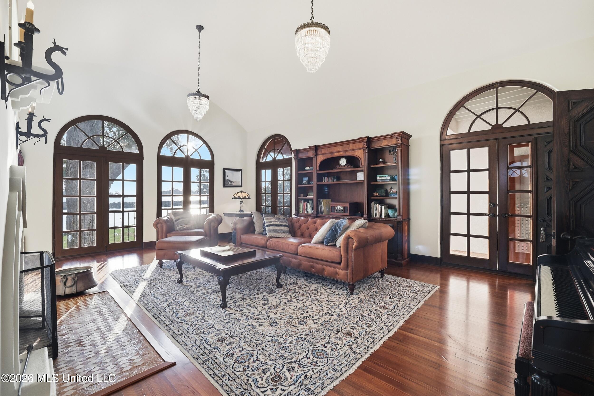 13801 Arbor Circle Ocean Springs, MS 39564 - Photo 26 of 95 FORMAL LIVING