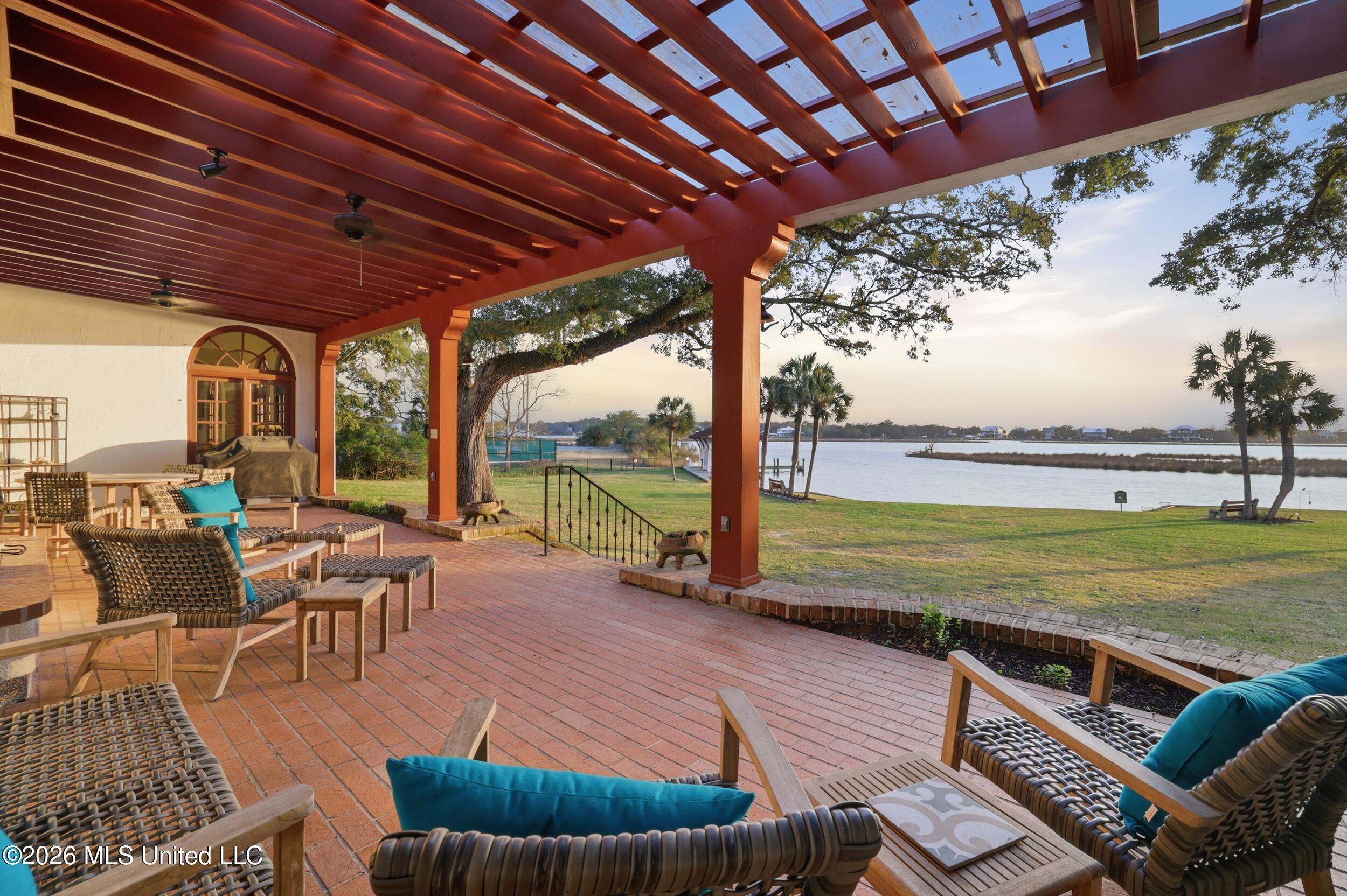 13801 Arbor Circle Ocean Springs, MS 39564 - Photo 78 of 95 VERANDA