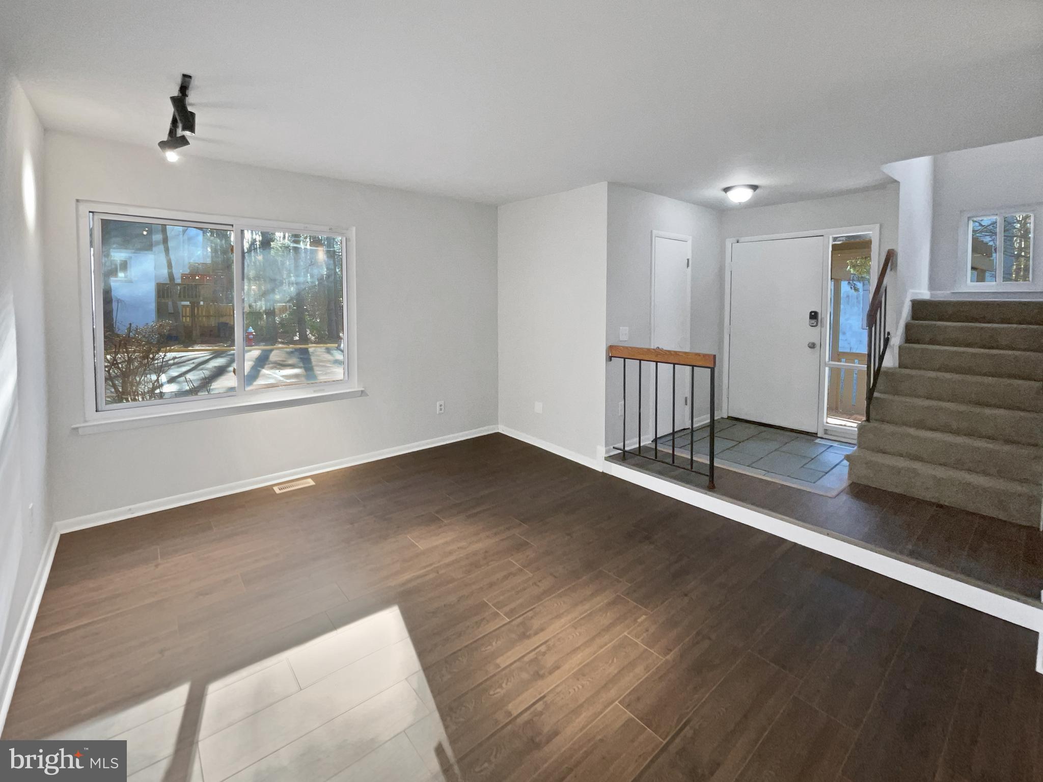 11736 Decade Court Reston, VA 20191 - Photo 22 of 65