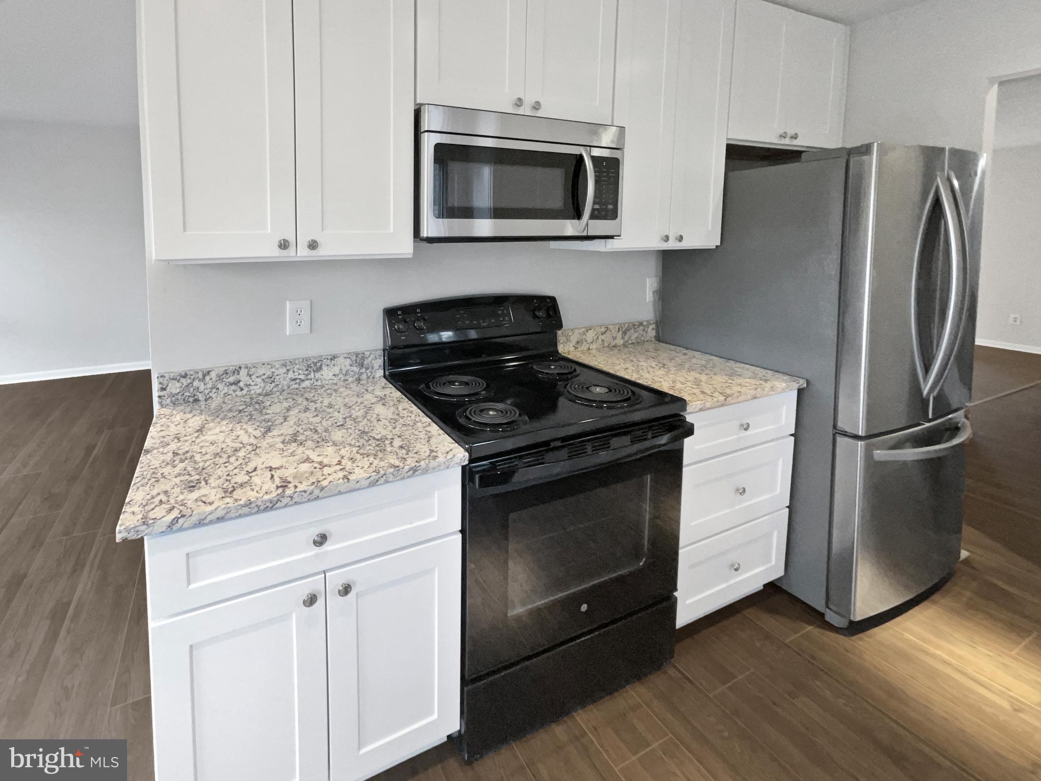11736 Decade Court Reston, VA 20191 - Photo 38 of 65