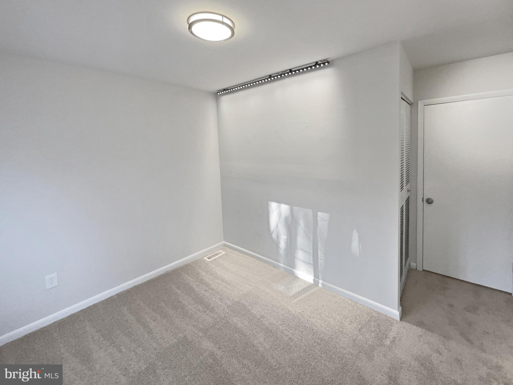 11736 Decade Court Reston, VA 20191 - Photo 43 of 65