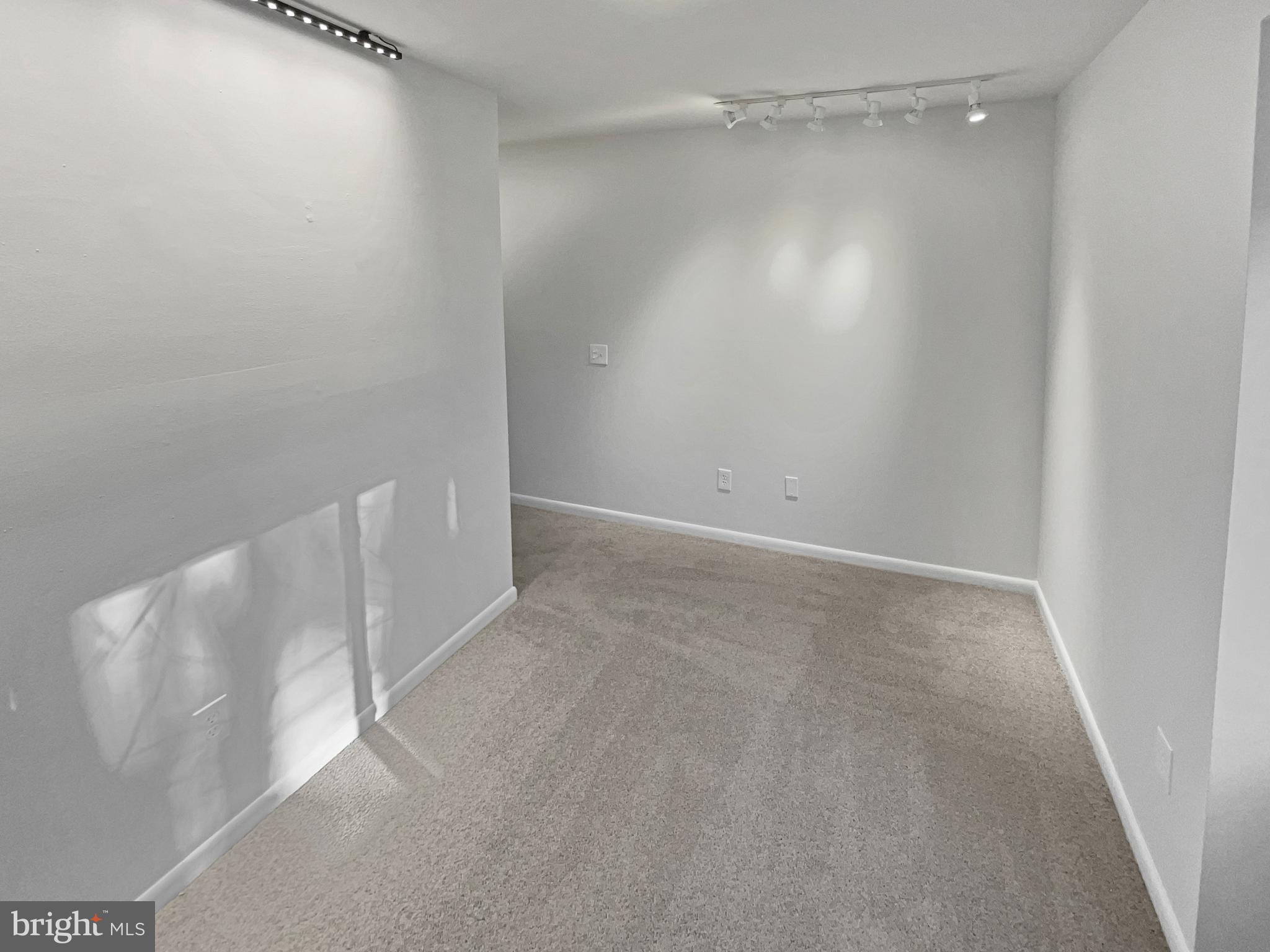 11736 Decade Court Reston, VA 20191 - Photo 44 of 65