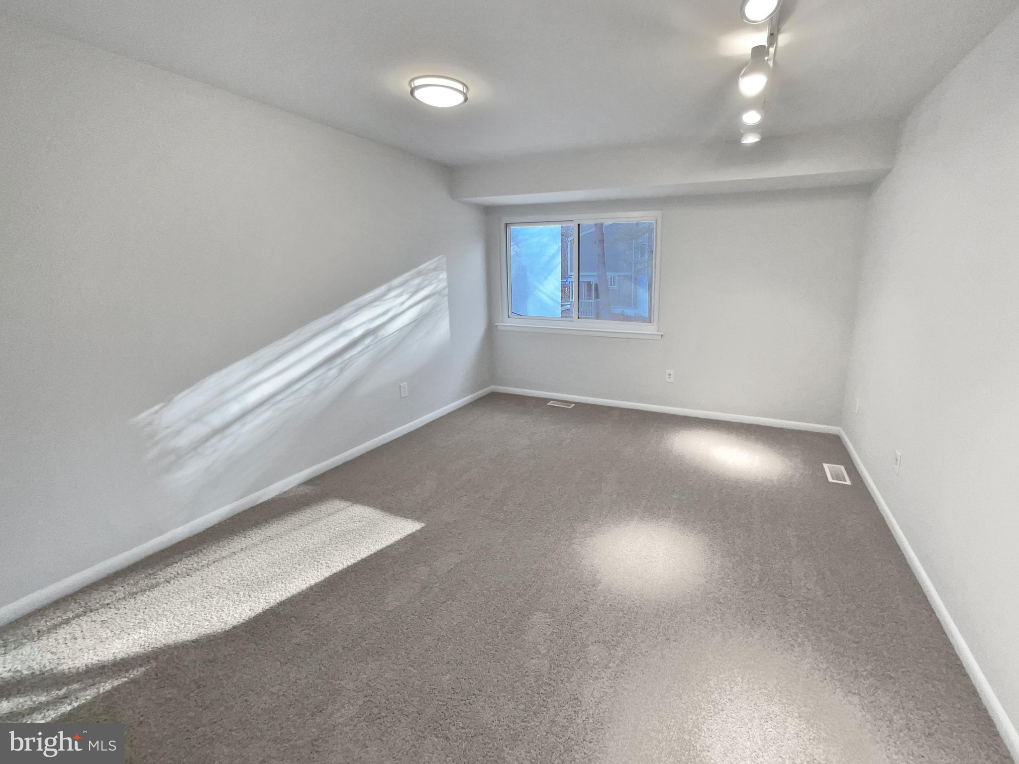 11736 Decade Court Reston, VA 20191 - Photo 54 of 65