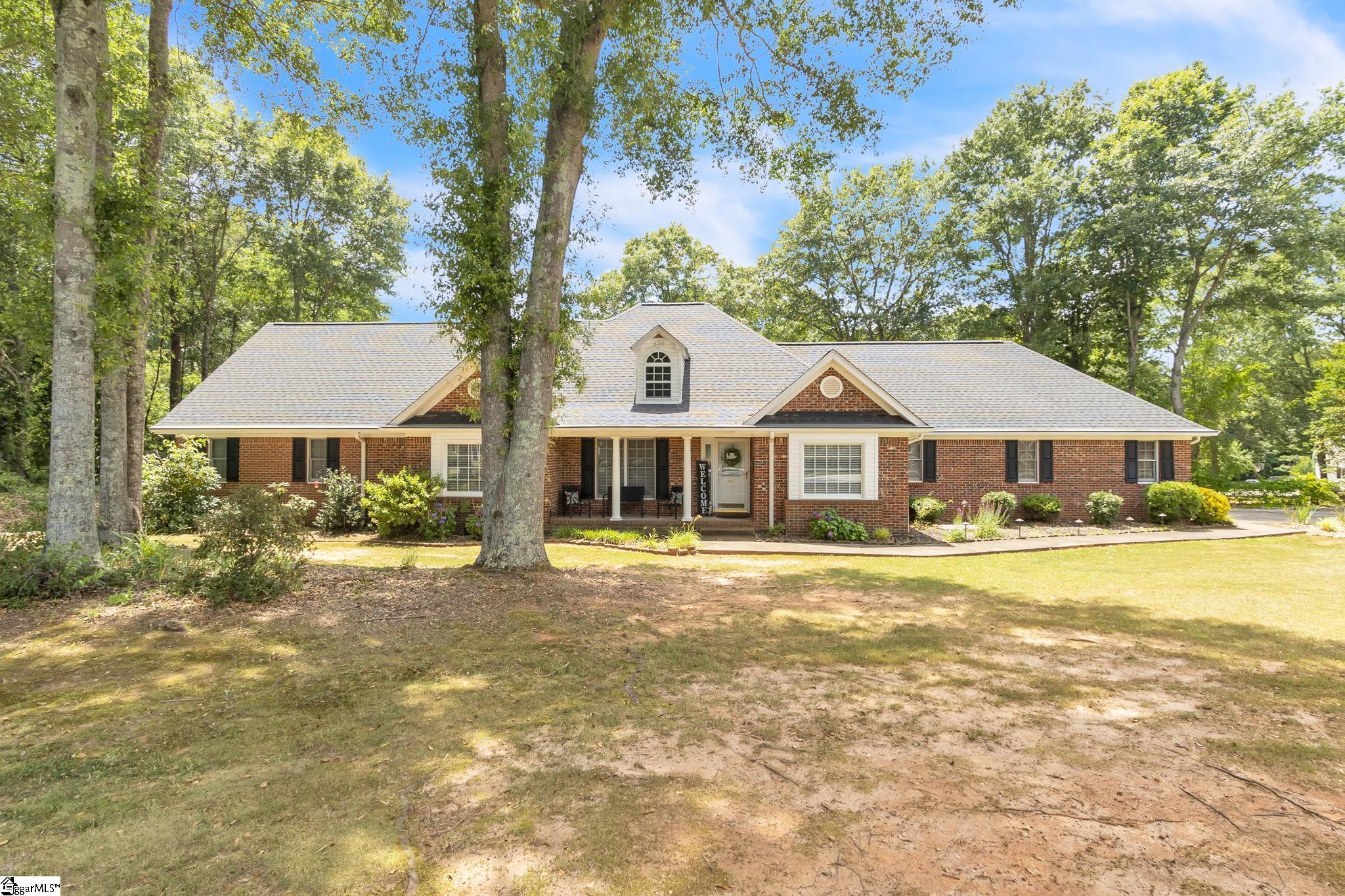 402 Lia Way Easley, SC 29642 - Photo 2 of 36