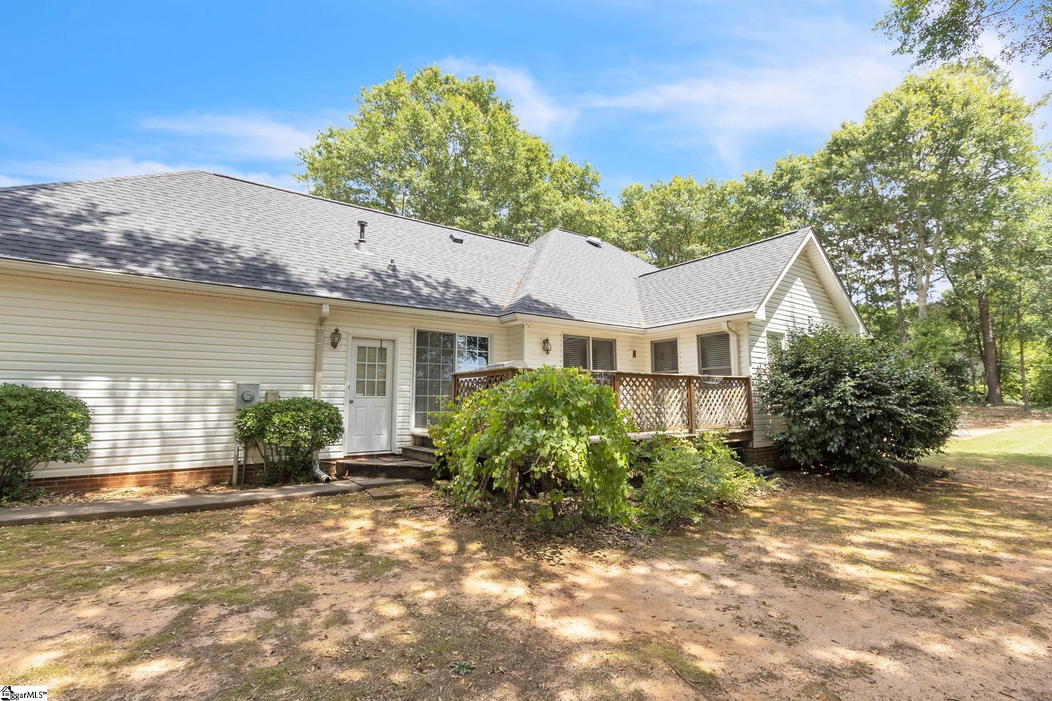 402 Lia Way Easley, SC 29642 - Photo 32 of 36