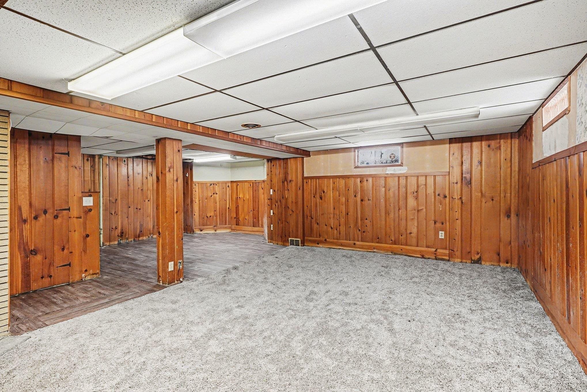 705 South Hampton Street Bay City, MI 48708 - Photo 19 of 26