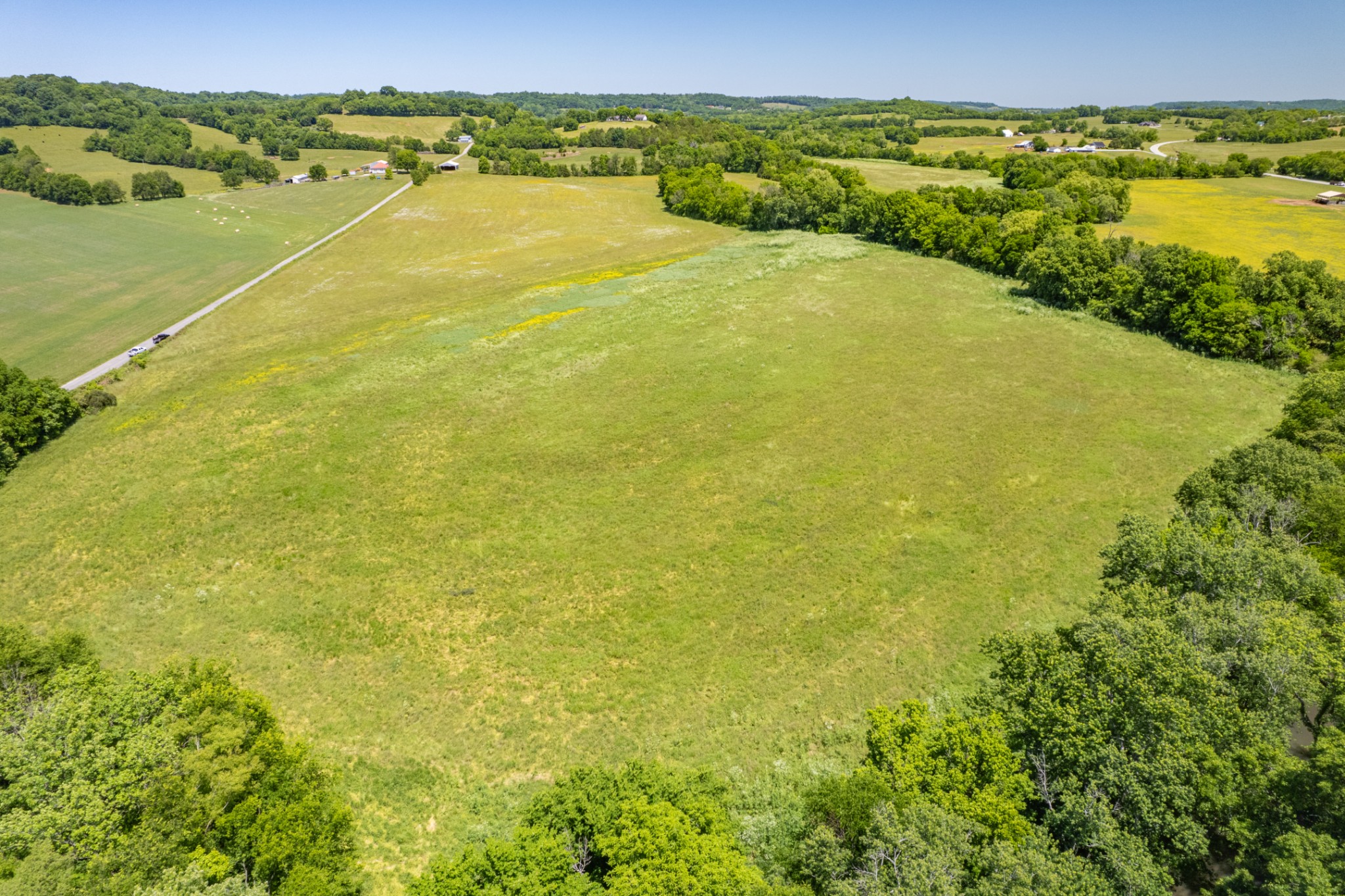 32 Hart Leonard Road Cornersville, TN 37047 - Photo 5 of 58 a view of an ocean view