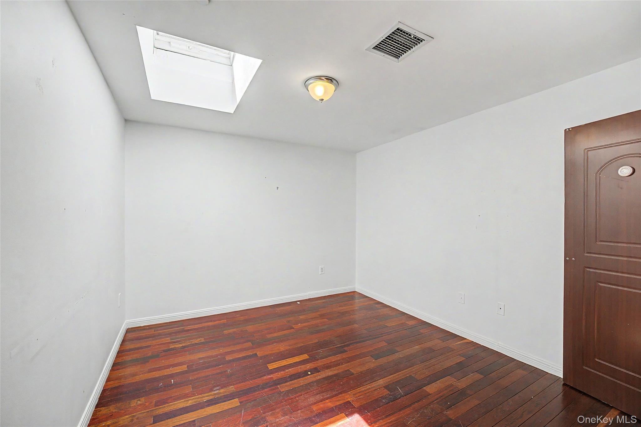 52-08 103rd Street Queens, NY 11368 - Photo 15 of 30