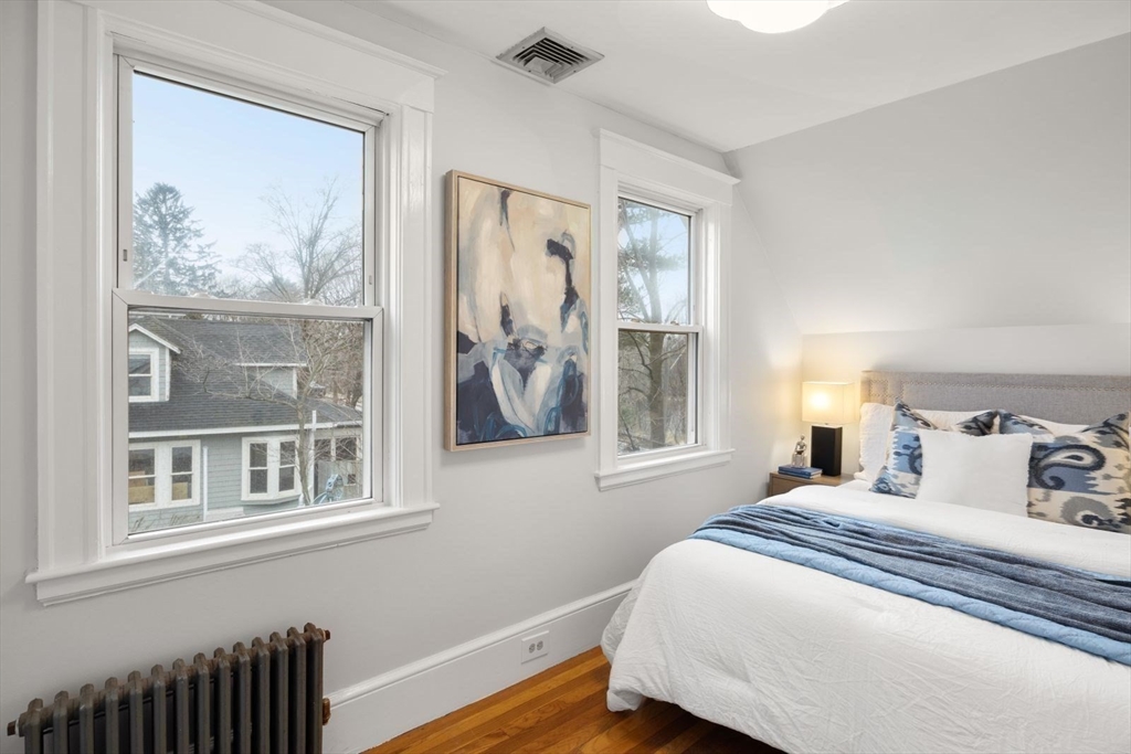 8 Russell Road Newton, MA 02458 - Photo 15 of 33 Gallery Image 15