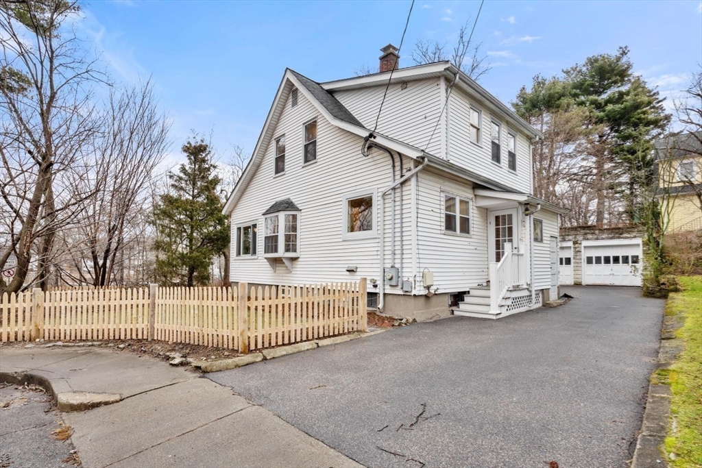 8 Russell Road Newton, MA 02458 - Photo 23 of 33 Gallery Image 23