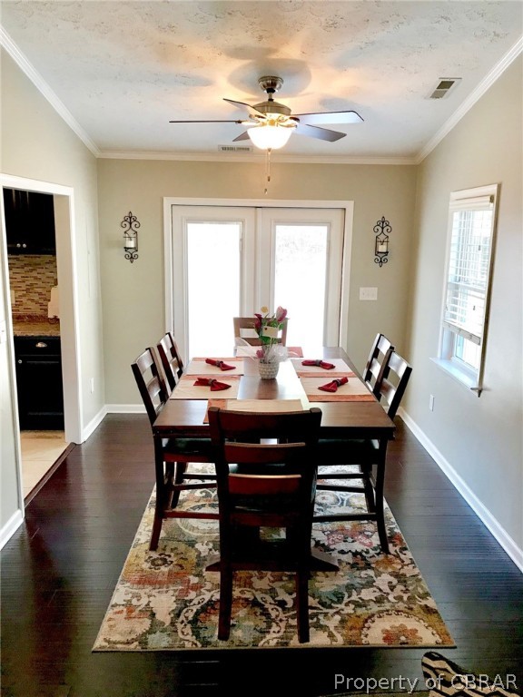1235 Kates Neck Road Locust Hill, VA 23092 - Photo 6 of 27 Gallery Image 6
