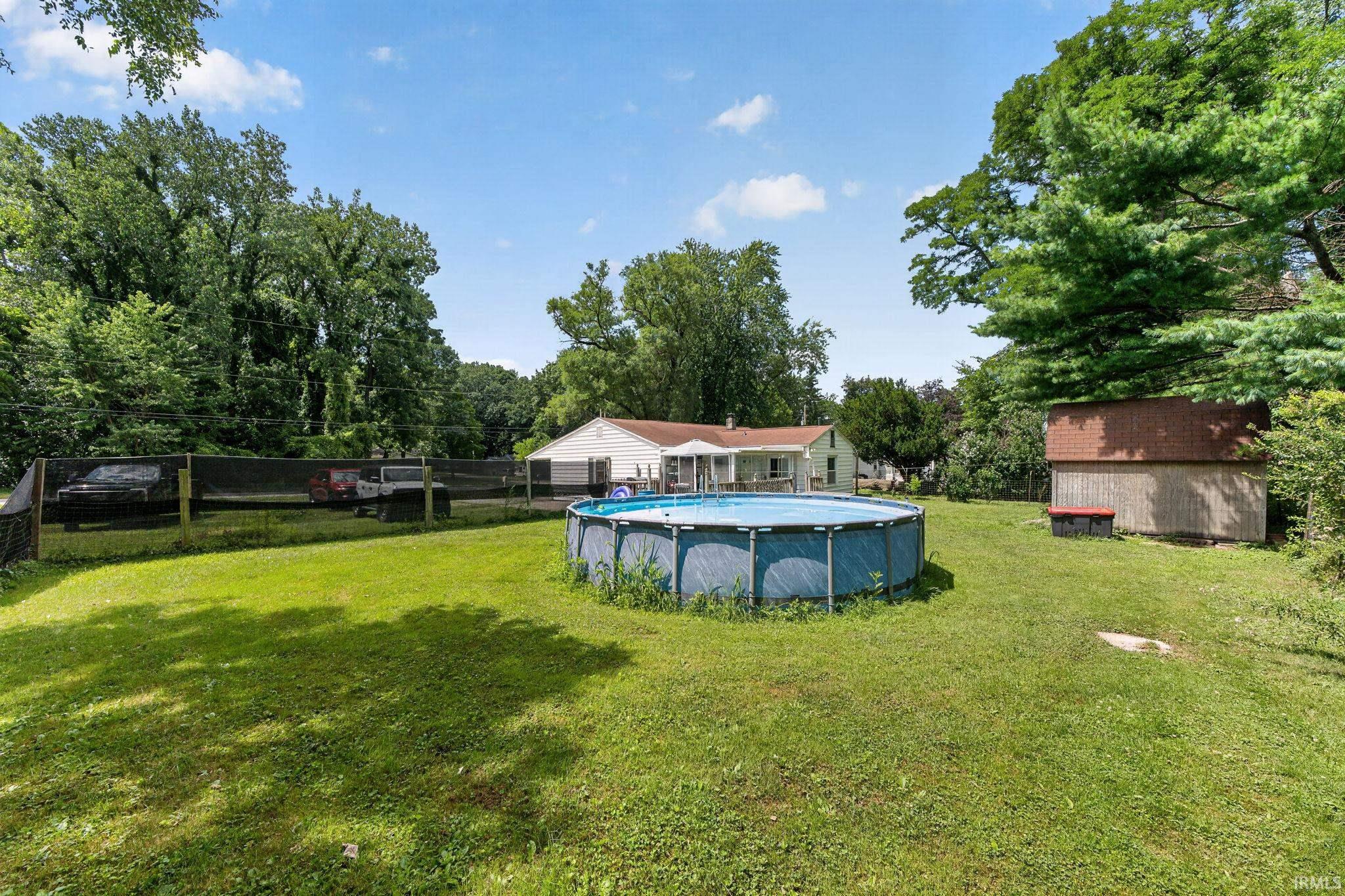 2816 Locust Road South Bend, IN 46614 - Photo 4 of 21