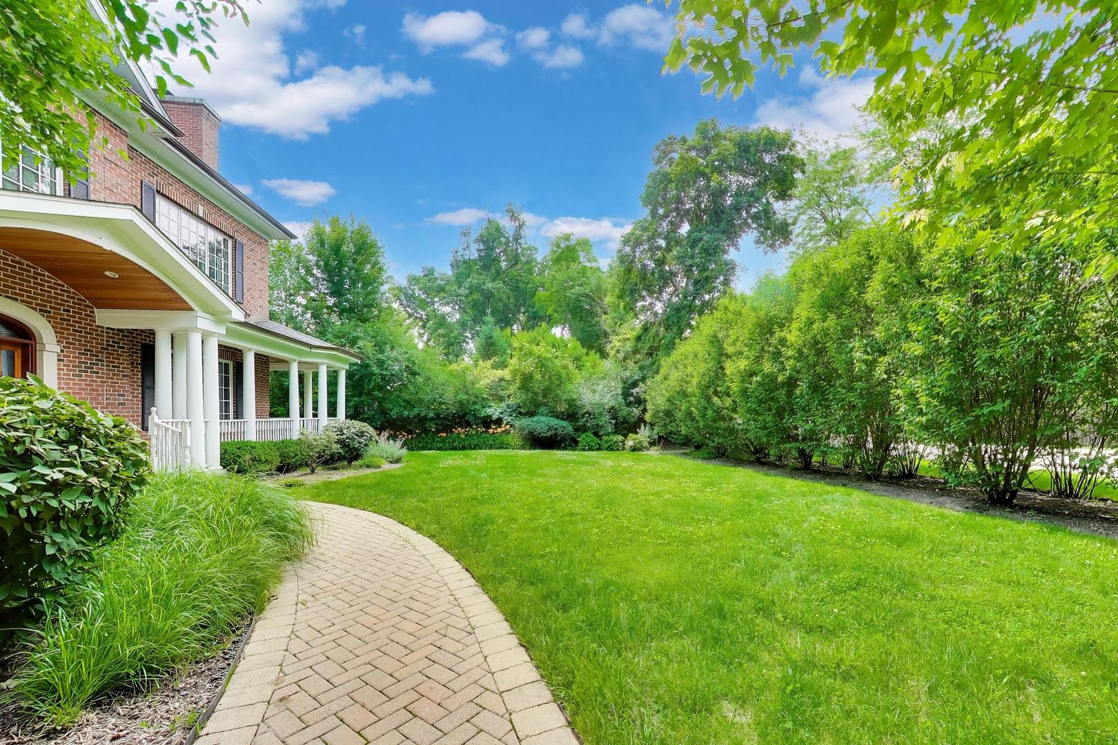 73 Locust Road Winnetka, IL 60093 - Photo 41 of 44