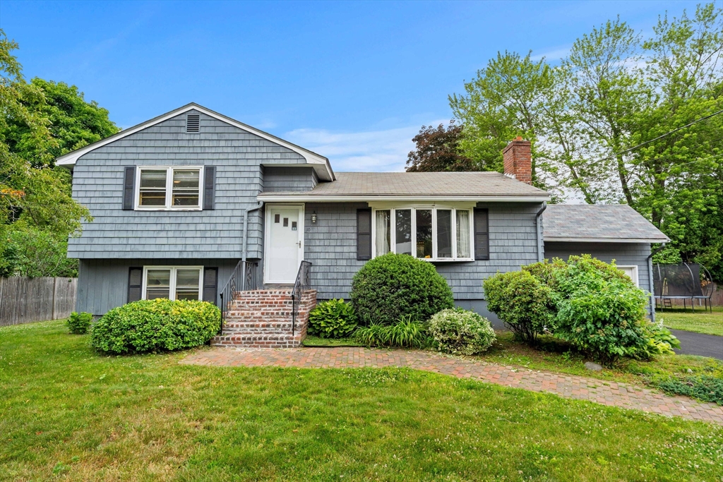10 Pine Road Beverly, MA 01915 - Photo 4 of 42