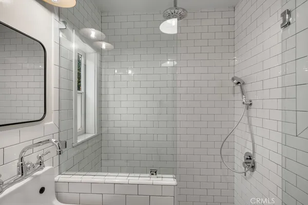 $749,000 | 1525 Orizaba Avenue, Long Beach, CA 90804