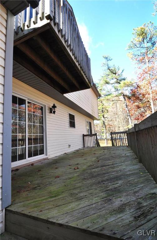 3218 Willow Grove Road Pocono Summit, PA 18346 - Photo 17 of 22 Gallery Image 17
