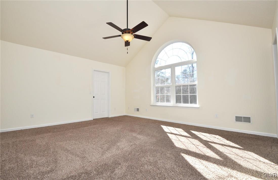 3218 Willow Grove Road Pocono Summit, PA 18346 - Photo 8 of 22 Gallery Image 8