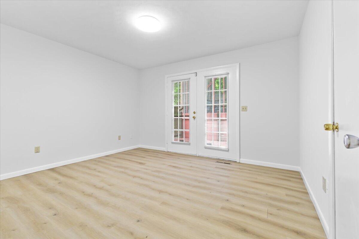 3131 Green Ridge Road Roanoke, VA 24019 - Photo 8 of 41 21-3131 Green Ridge Rd-21