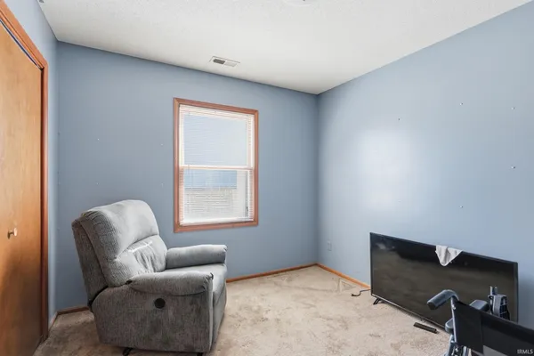 $229,900 | 2108 Portage Pass, Auburn, IN 46706