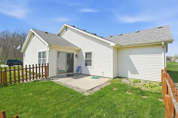 $229,900 | 2108 Portage Pass, Auburn, IN 46706