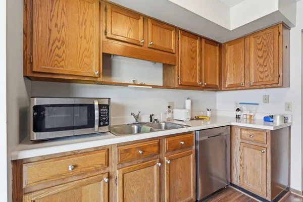 $229,900 | 2108 Portage Pass, Auburn, IN 46706