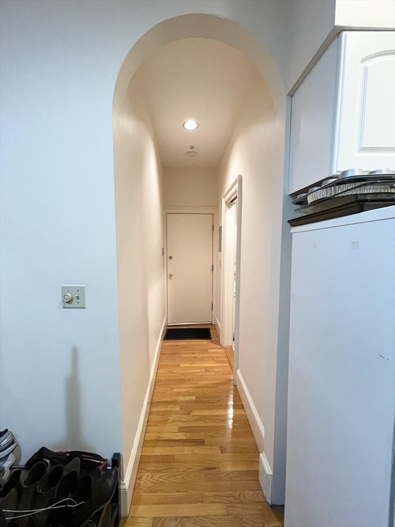 29 Anderson Street, Unit 2 Boston, MA 02114 - Photo 13 of 18