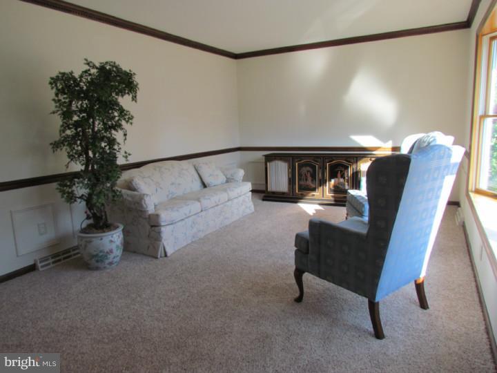 34 Saranac Road Hamilton, NJ 08619 - Photo 4 of 23
