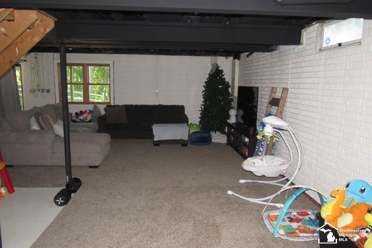 2489 Sandpiper Road Lambertville, MI 48144 - Photo 44 of 51 50079919-43.JPG
