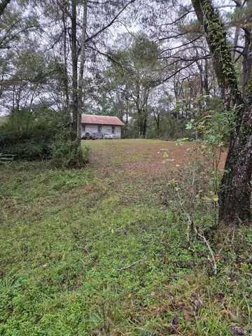 $229,000 | 126 Sumrall Lane, Woodville, MS 39669