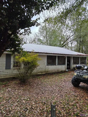 $229,000 | 126 Sumrall Lane, Woodville, MS 39669