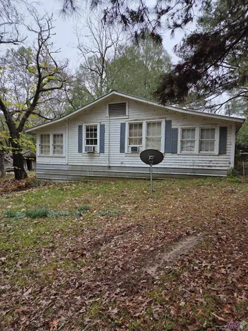 $229,000 | 126 Sumrall Lane, Woodville, MS 39669