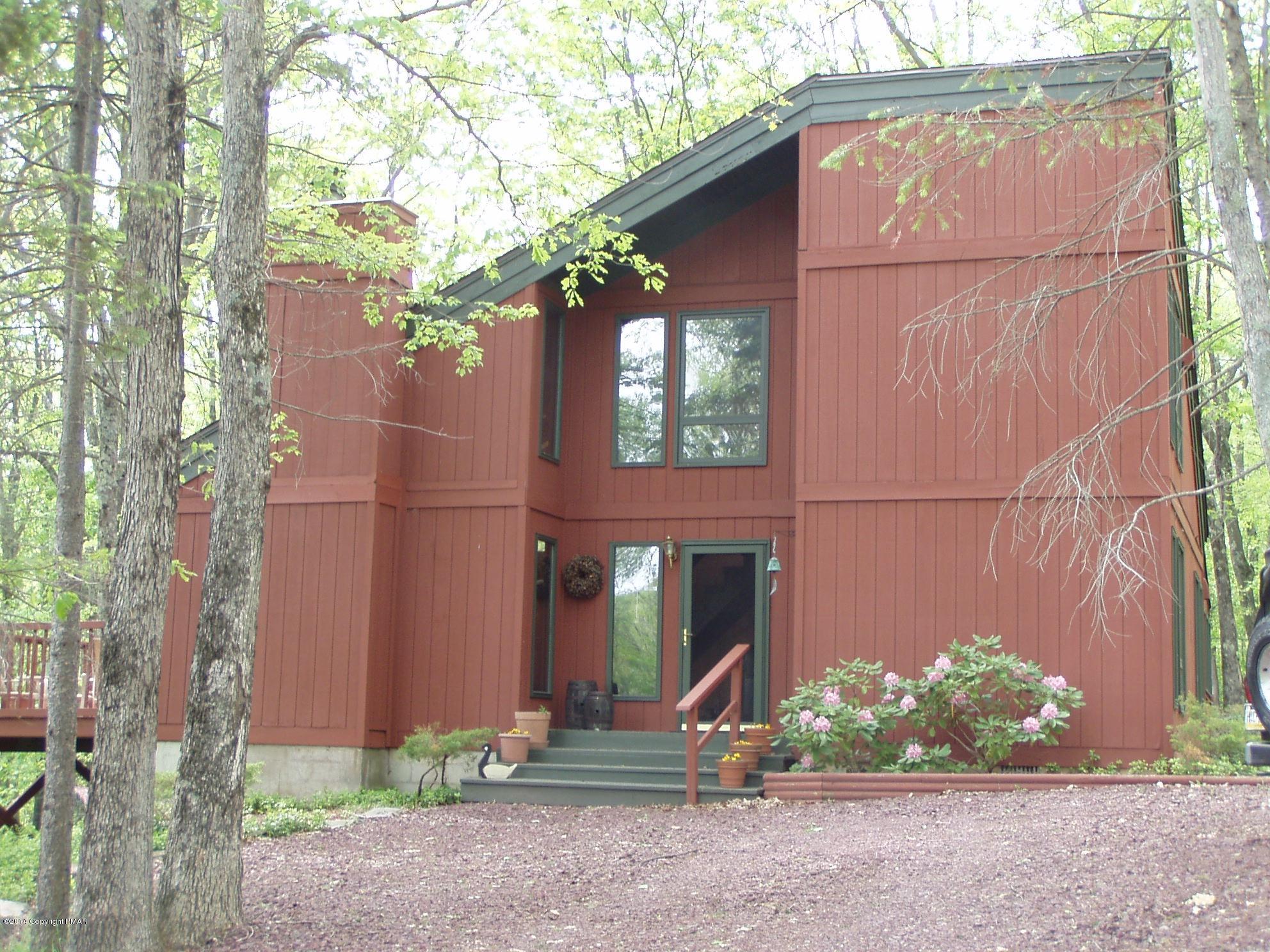 341 Valley Road Canadensis, PA 18325 - Photo 1 of 26 Main Photo