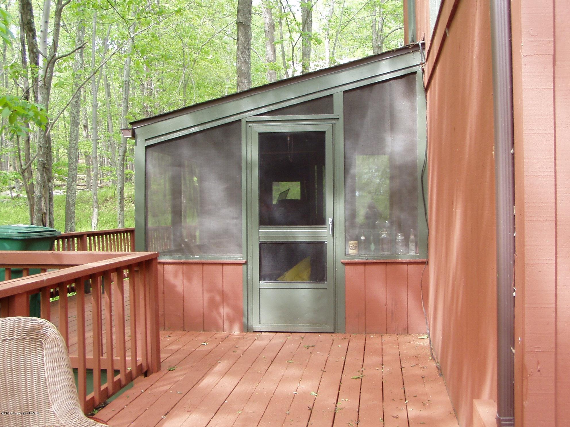 341 Valley Road Canadensis, PA 18325 - Photo 17 of 26 Screened porch