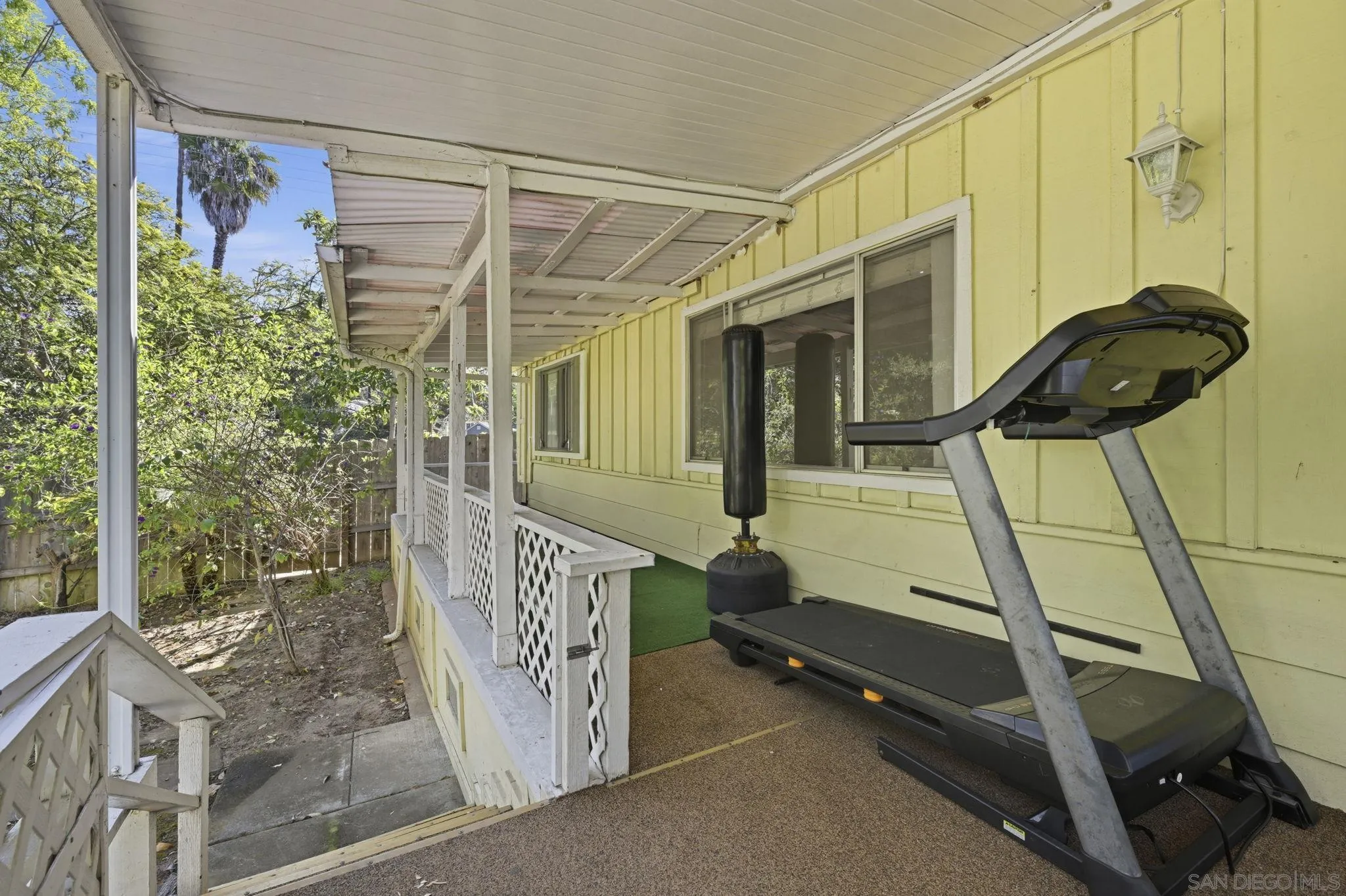 1521 Foothill Drive Vista, CA 92084 - Photo 18 of 52