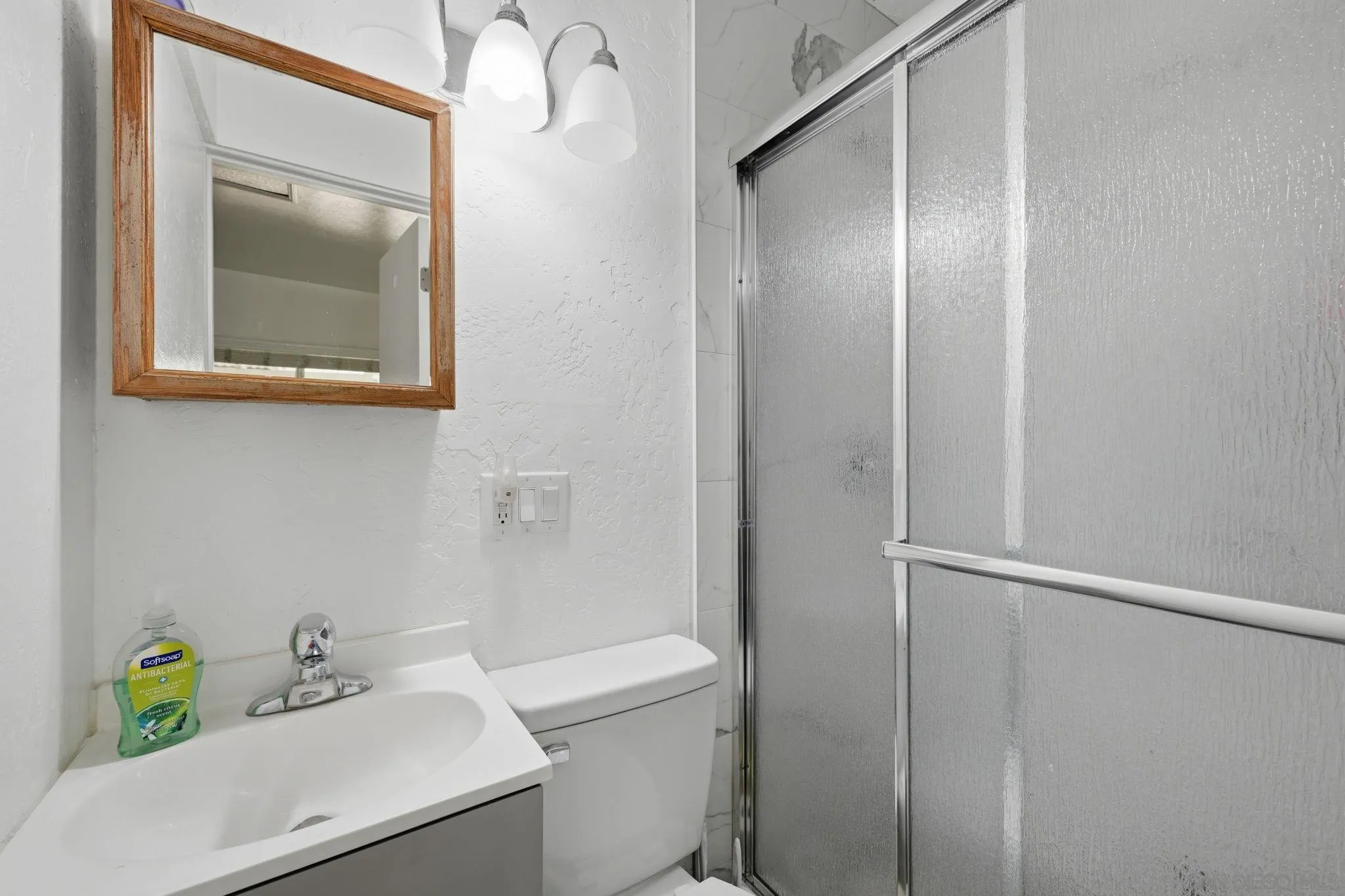 1521 Foothill Drive Vista, CA 92084 - Photo 20 of 52