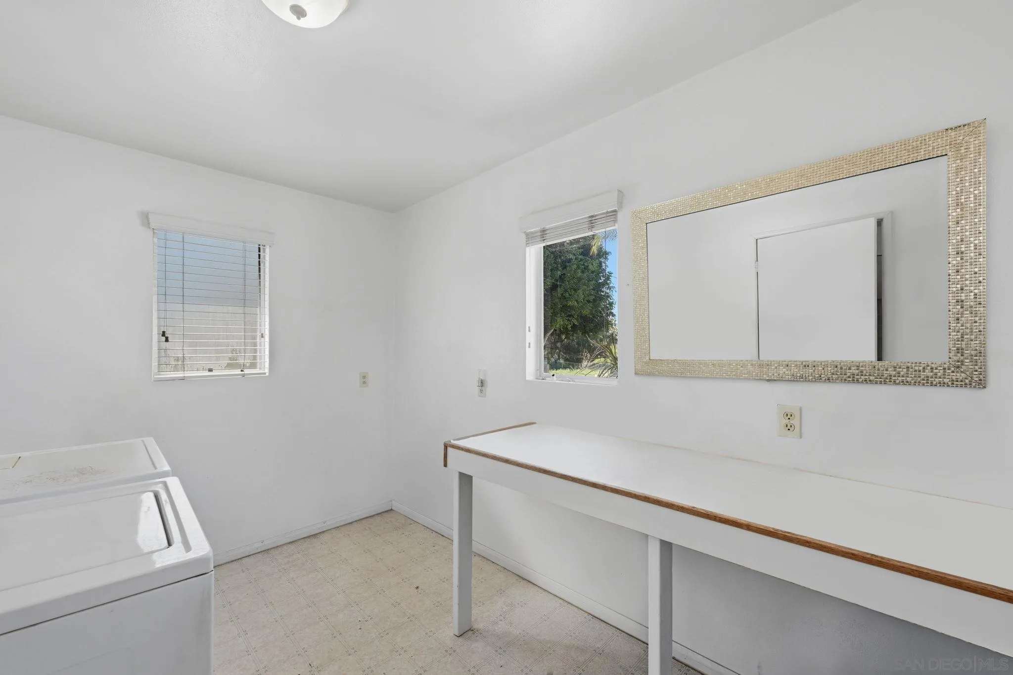 1521 Foothill Drive Vista, CA 92084 - Photo 32 of 52