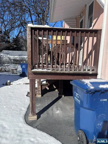 a view of outdoor space