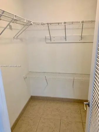 $3,100 | 5750 Collins Avenue, Unit 12H, Miami Beach, FL 33140