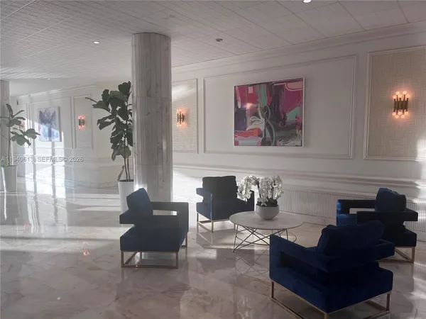 $3,100 | 5750 Collins Avenue, Unit 12H, Miami Beach, FL 33140
