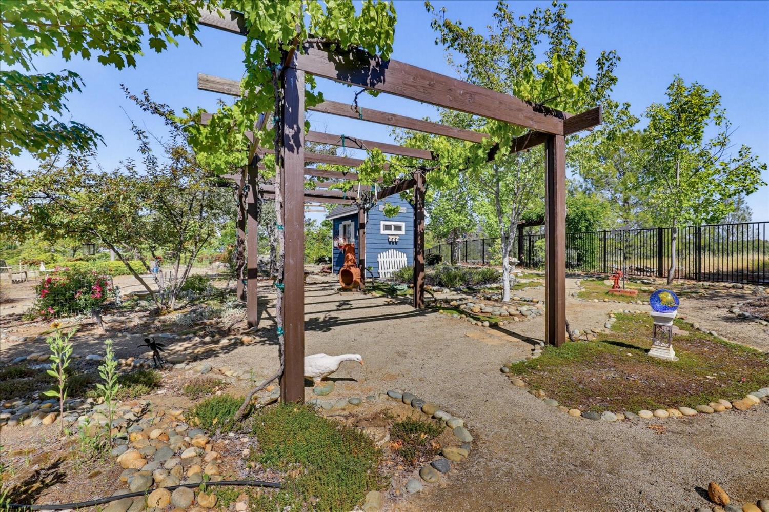 14470 Riva Ridge Circle Auburn, CA 95602 - Photo 70 of 81